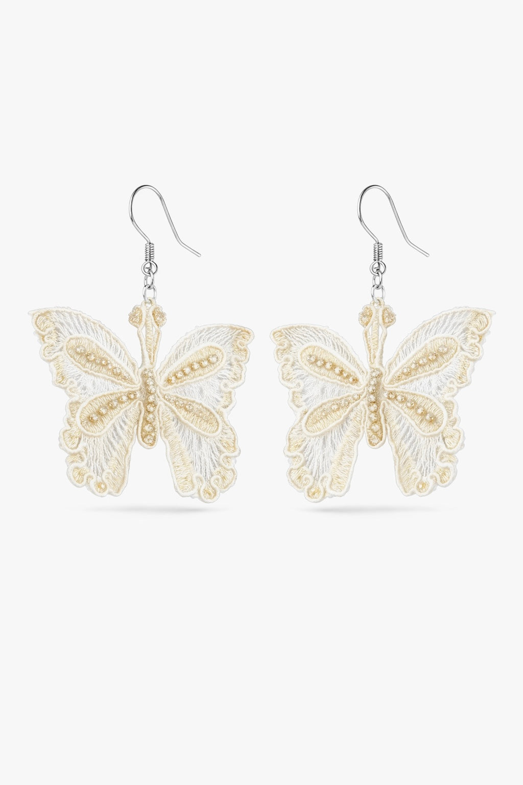 Дизайнерски бродирани обеци