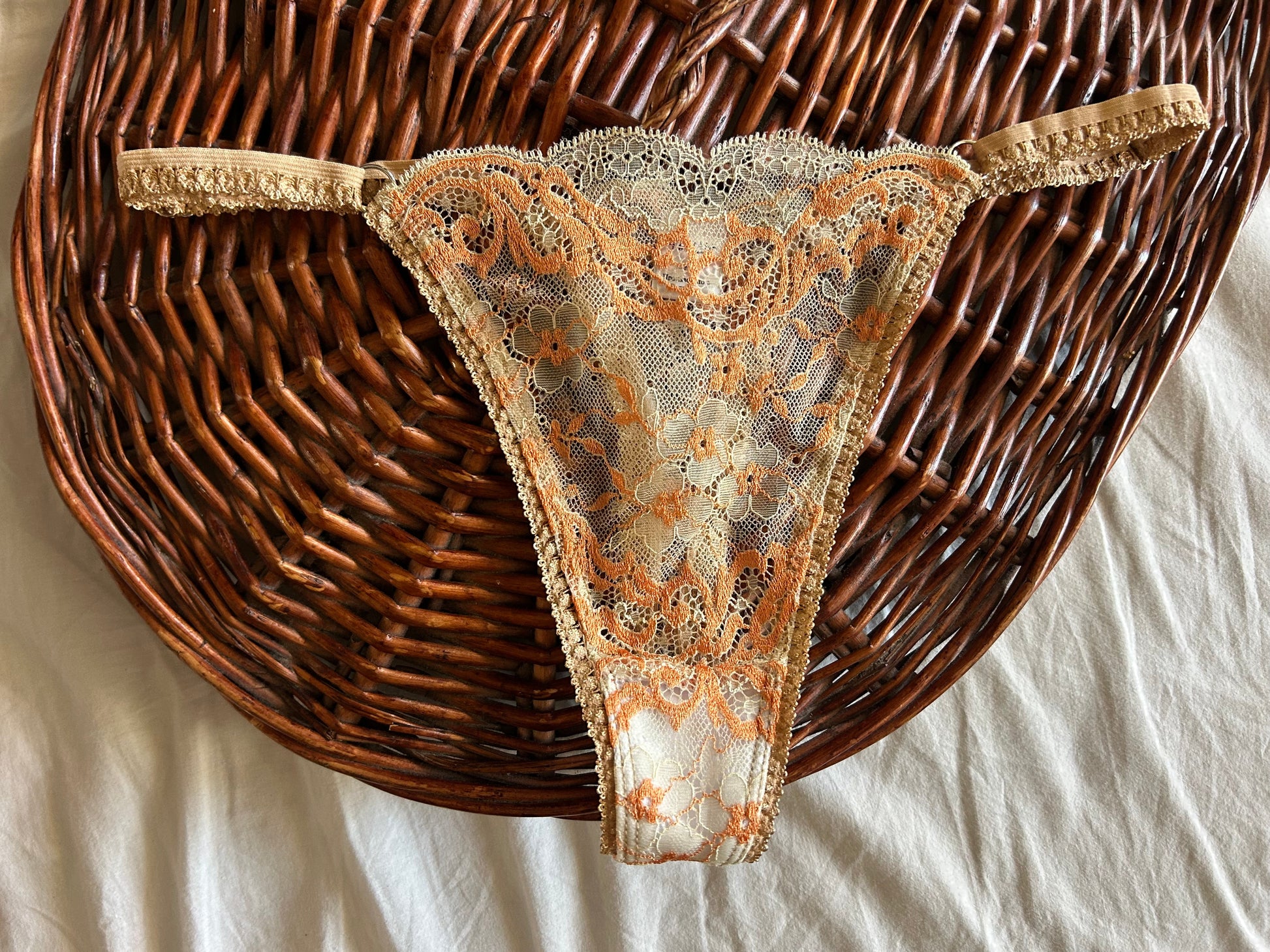 Sexy thongs Луксозна прашка ”Solene”