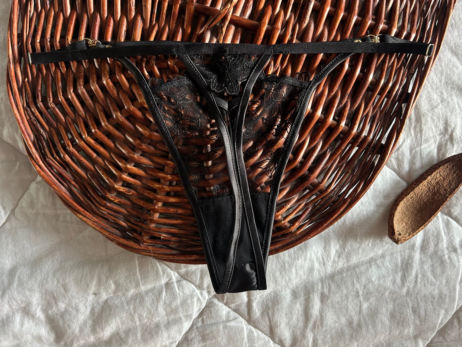 Sexy thongs Луксозна прашка ”Black Mamba”
