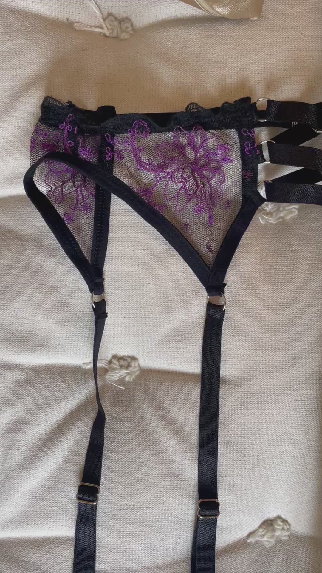 Дантелен сет с регулатори и жартиер  “Purple Love" Lingerie Set