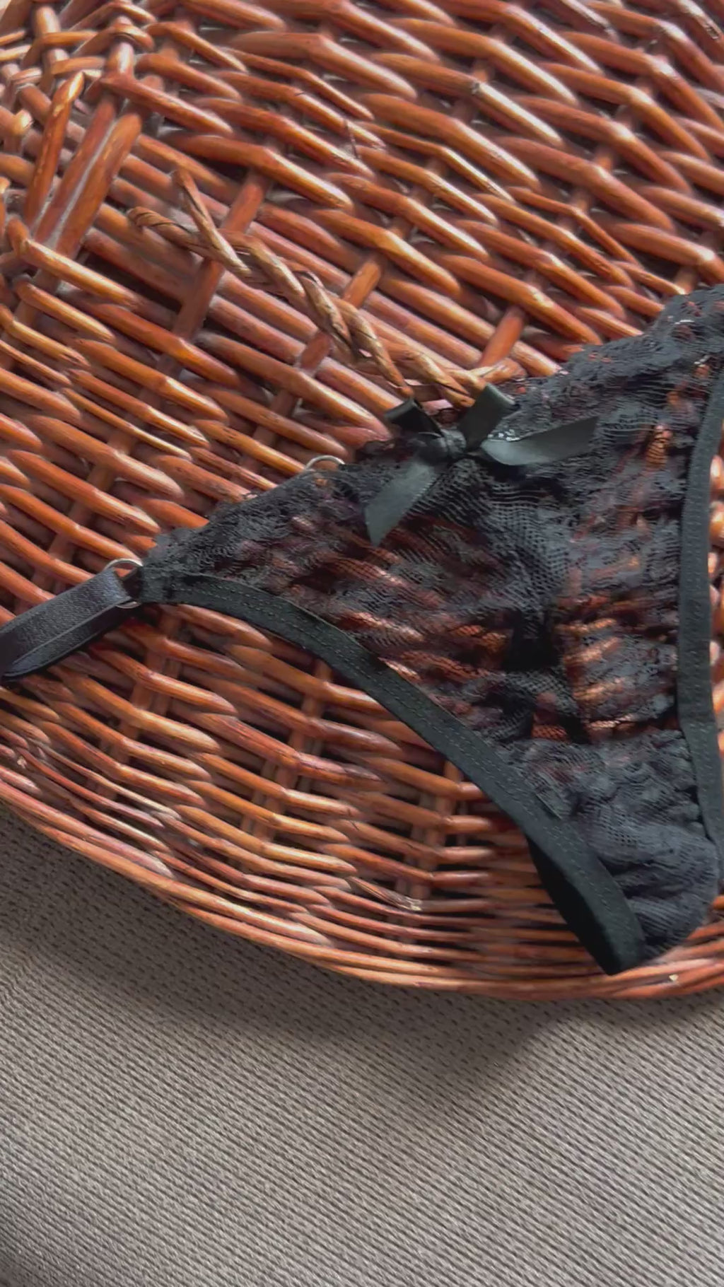 Луксозна прашка с “Sara in Black”