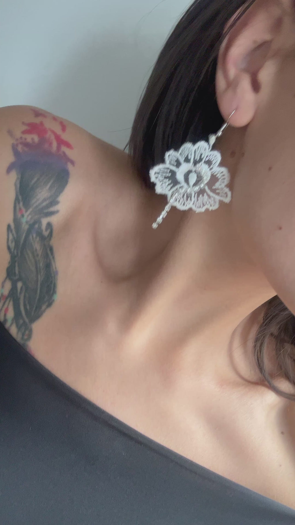 Дизайнерски обеци “FLOWER LOVE”