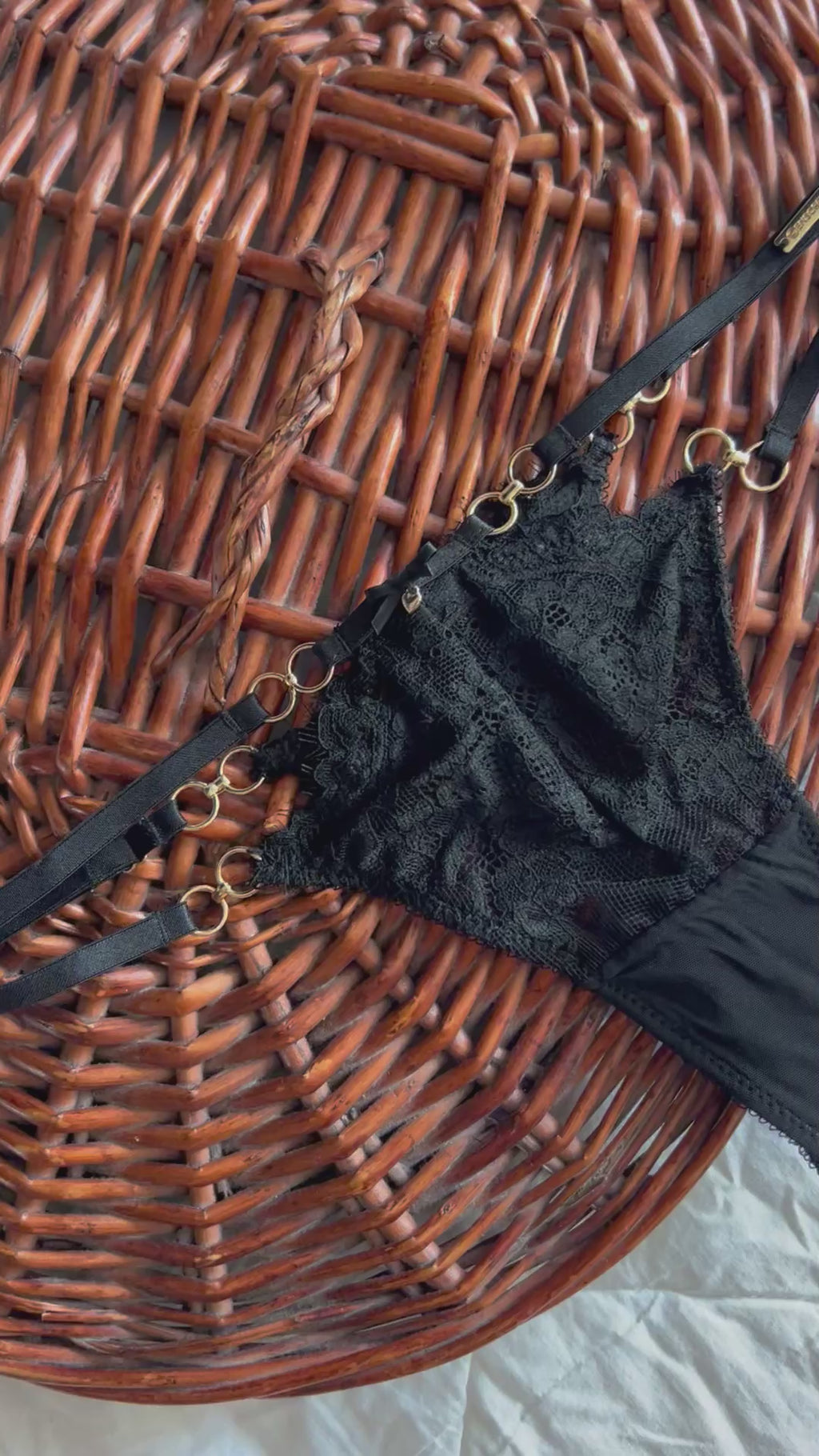 Sexy Thong Луксозна прашка “Black Pearl”